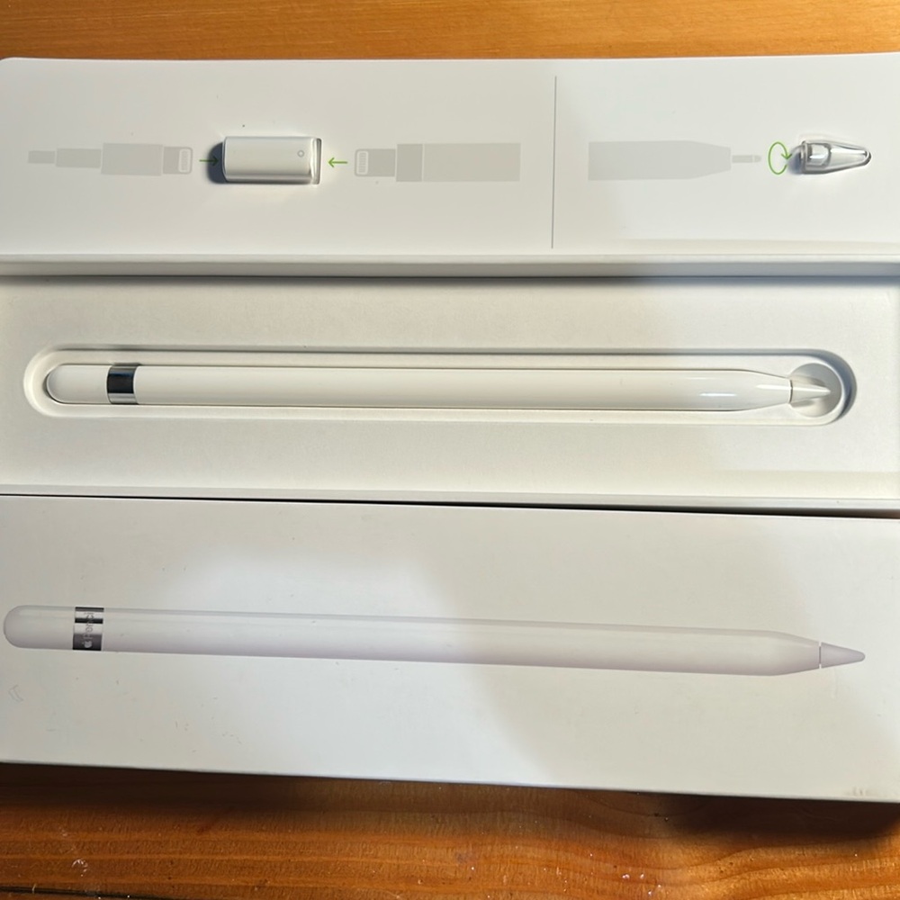 Brand new Apple pen -MKOC2AM/A